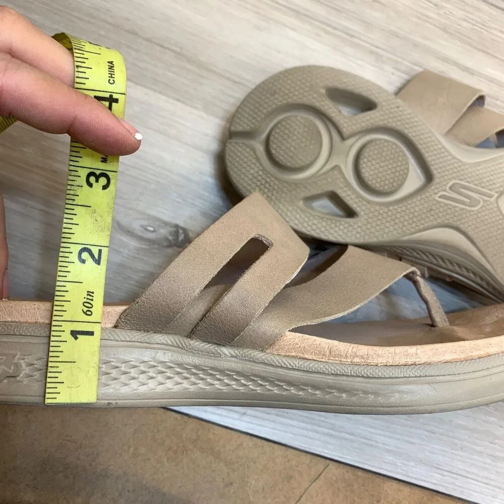 Skechers On‎ The Go Luxe Womens Thong Sandal US Size 10 Brown Leather
